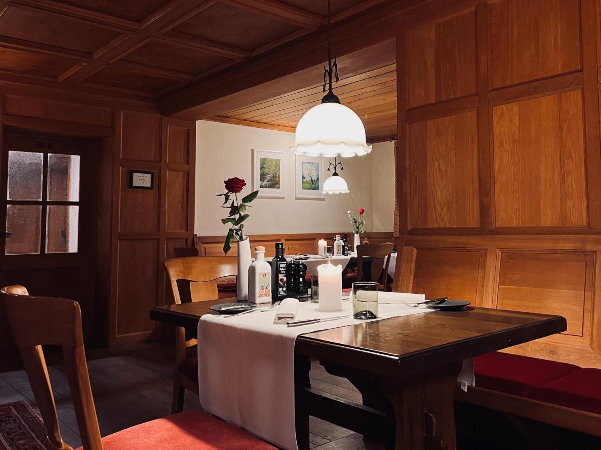Gasthof Waescherschloss Wäschenbeuren Dış mekan fotoğraf
